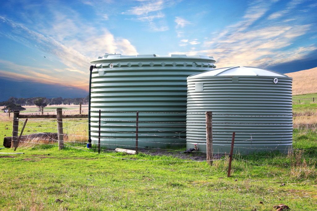 big water tanks for rinwater collection