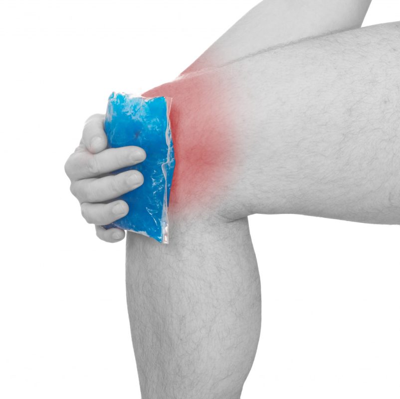 Knee pain with cool gel pack